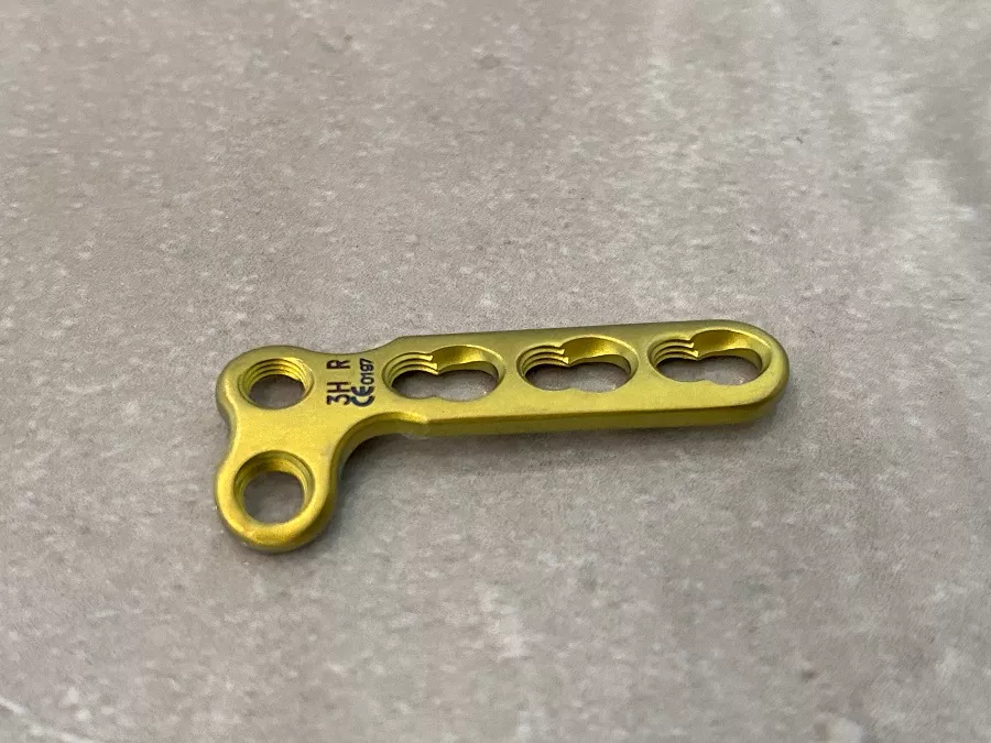 Mini Placa de Bloqueo L de 2,7 mm